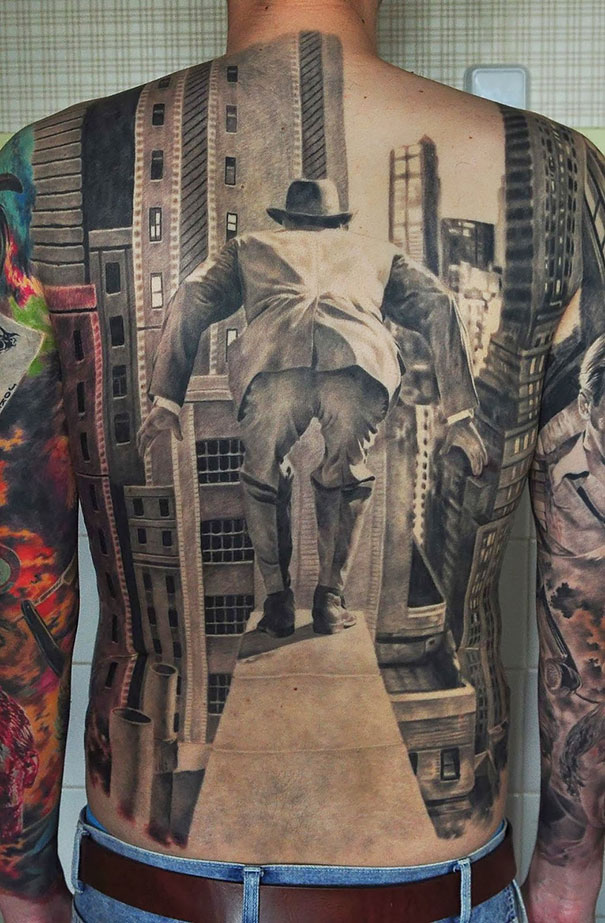 Tatuaggi 3D, le foto dei tatoo più belli e realistici