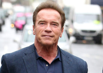 La risposta di Arnold Schwarzenegger al suo fan depresso diventa virale